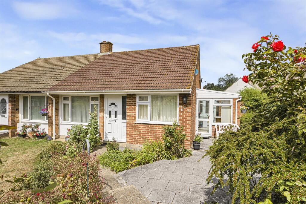 Main image of property: Lilac Place, Meopham