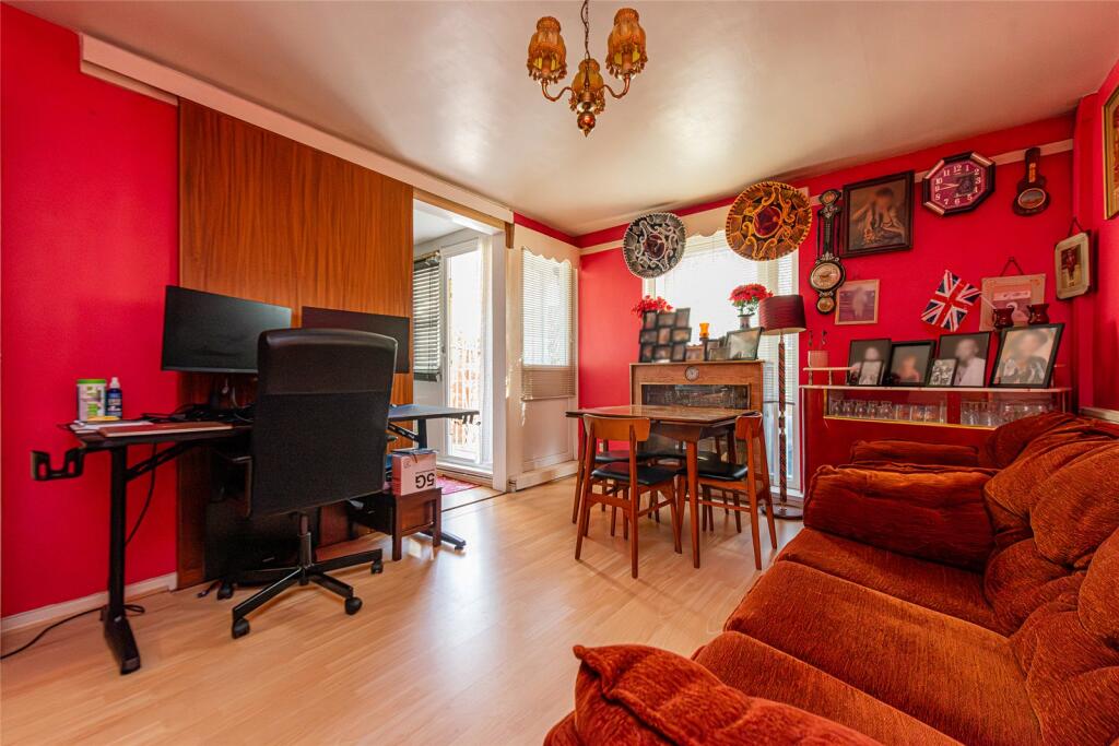 Falconer Walk, Islington, London, N7 photo 4