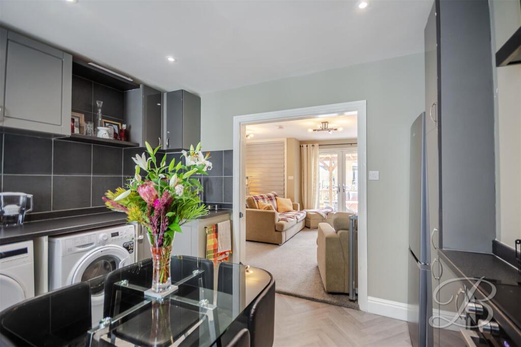 House in Newark and Sherwood, The Meadows, Ollerton and Boughton CP - View 4