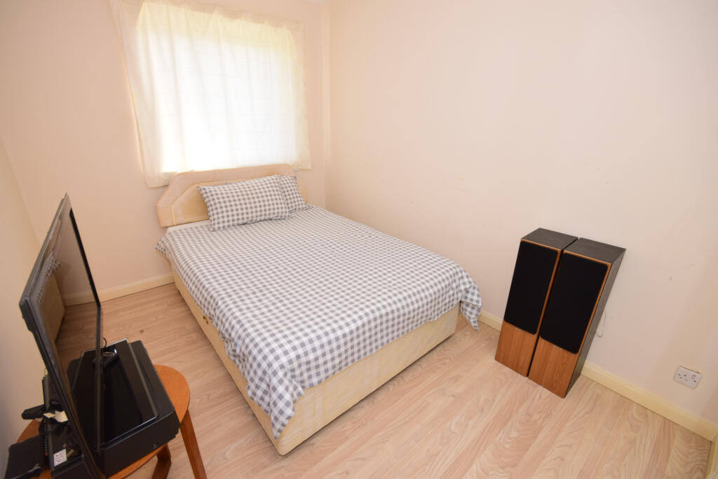 House in Newarthill, North Lanarkshire - More
