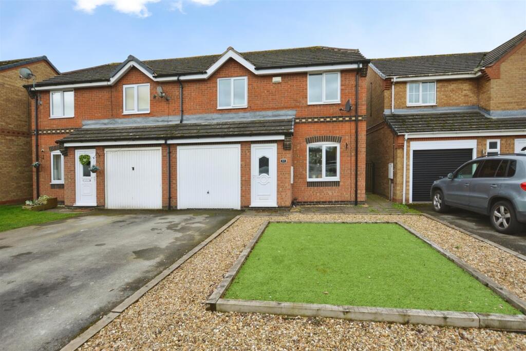 Main image of property: Luneburg Place, Scunthorpe