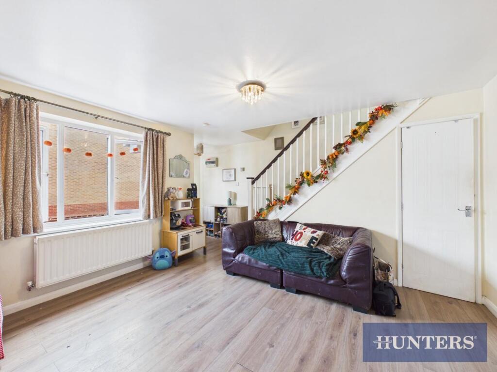 House in Bridlington, Sewerby - More