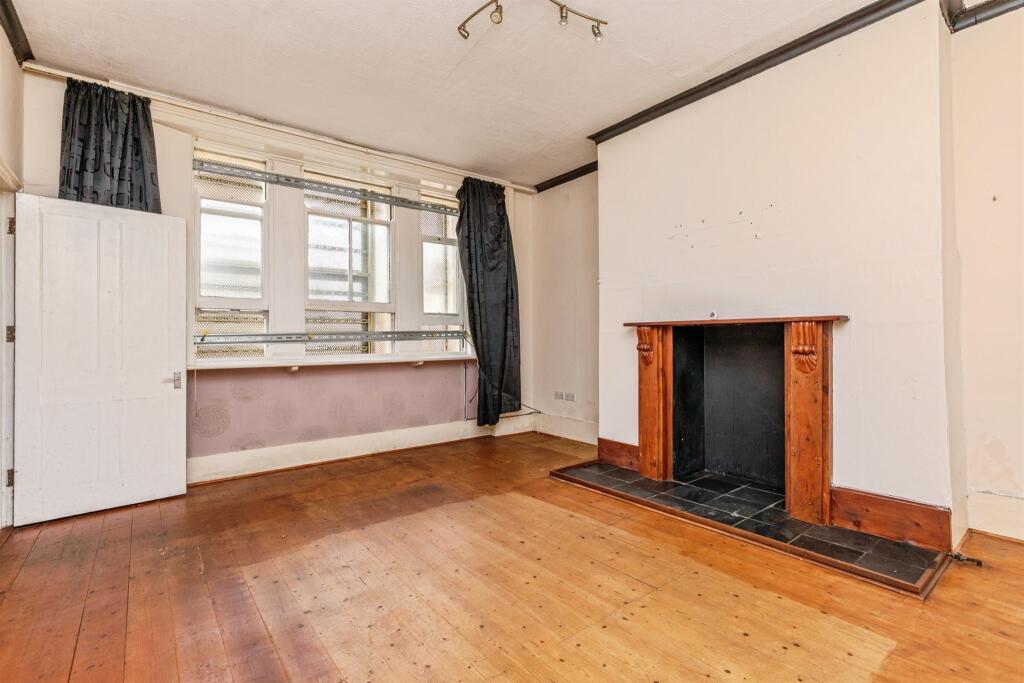 Apartment in St Leonards-on-sea, Bohemia - View 2