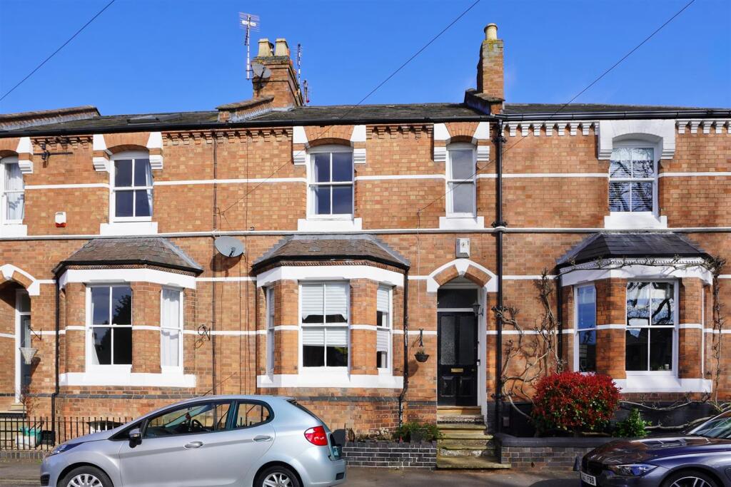 Main image of property: Hyde Place, Leamington Spa