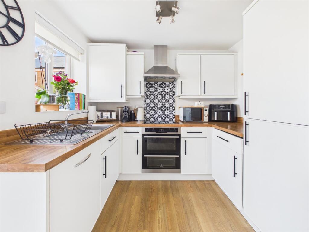 House in Tewkesbury, Longford - View 5