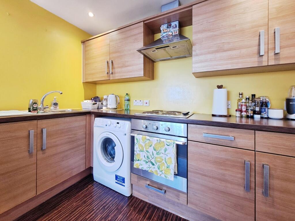 Apartment in Thanet, Cliftonville West, Cliftonville - View 5