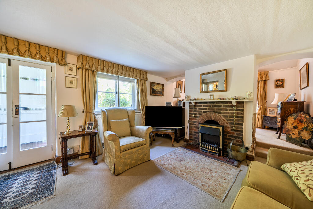 House in Redhill - View 5