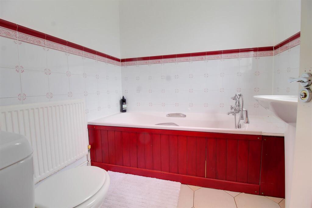 Additional image 14 of Holloways Lane, Welham Green