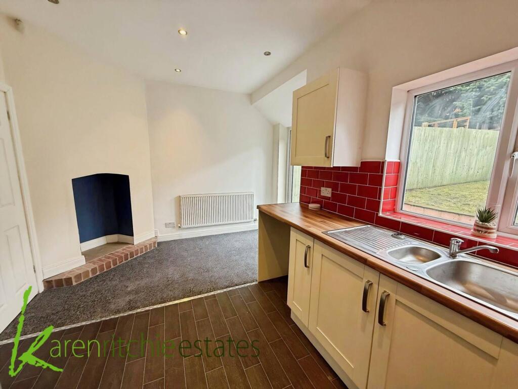 Orwell Road, Smithills photo 4