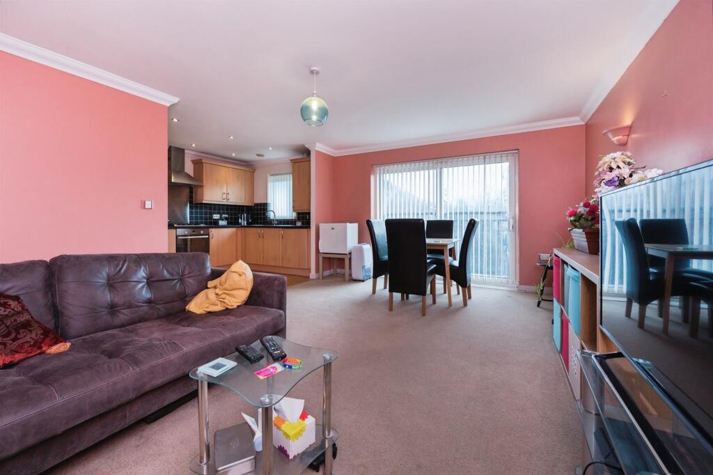 Mansel Road East, Southampton photo 2