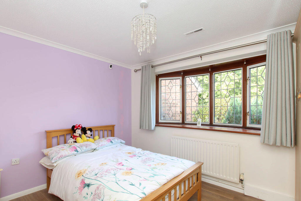 House in Dacorum, Woodhall Farm - More