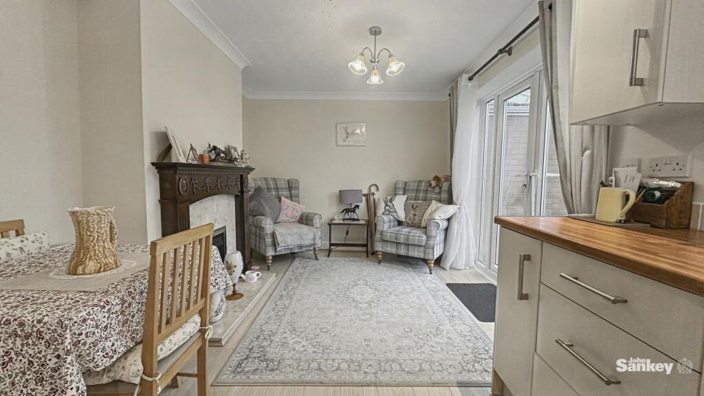 Sycamore Road, Mansfield Woodhouse, NG19 - View 3