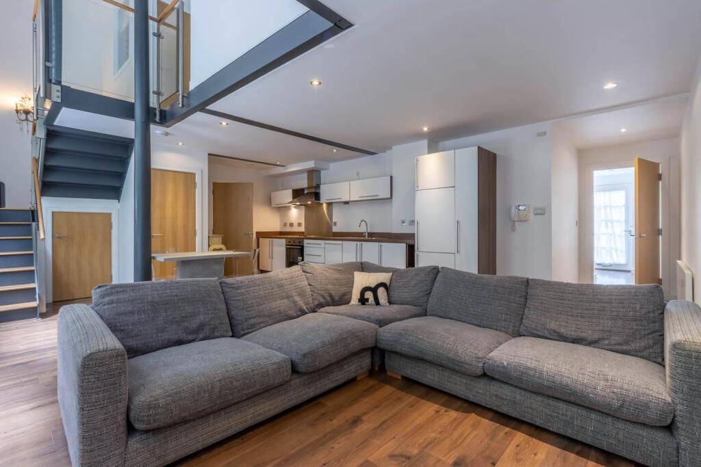 Main image of property: Scholars Gate, Severn Street, B1 1QG