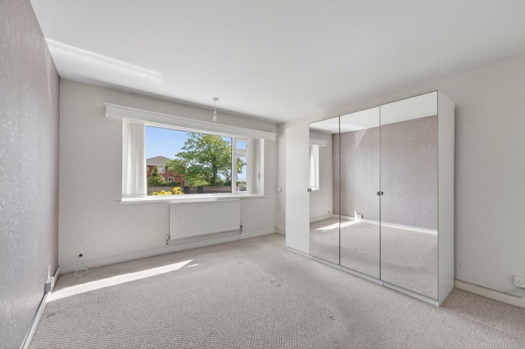 Apartment in Bournemouth - More