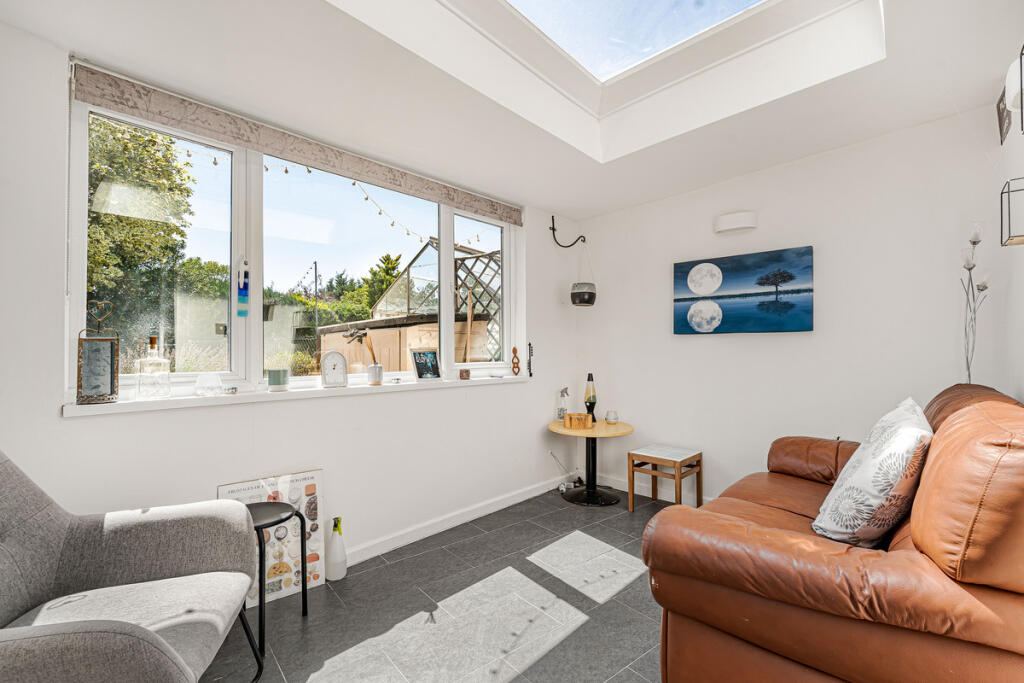 House in Vale of White Horse, Abingdon on Thames - More