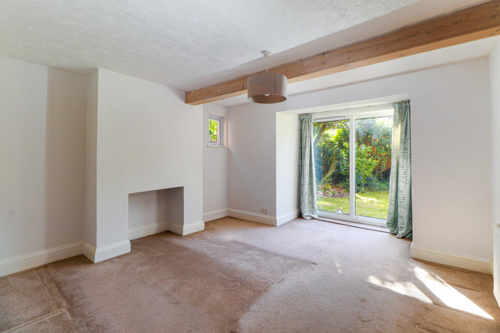 Apartment in Portsmouth, Southsea - More