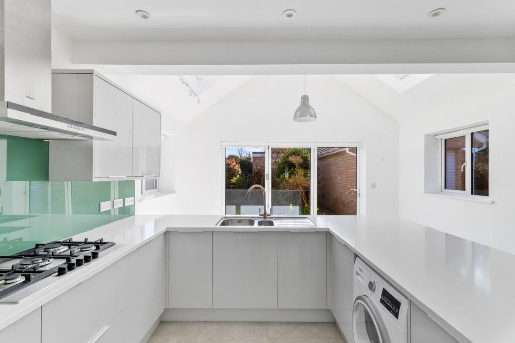 Cherry Close, Aldwick, Bognor Regis, West Sussex, PO21 - More