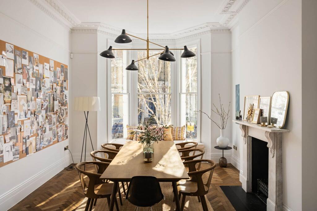 Main image of property: Belsize Crescent, London, NW3