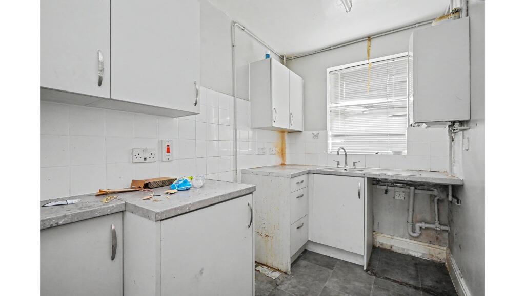 House in Derby - View 3