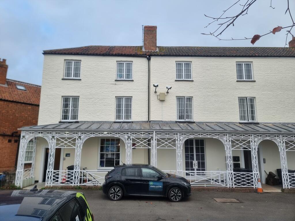 Main image of property: 1-2 Friarn Lawn, Bridgwater, Somerset, TA6 3LL