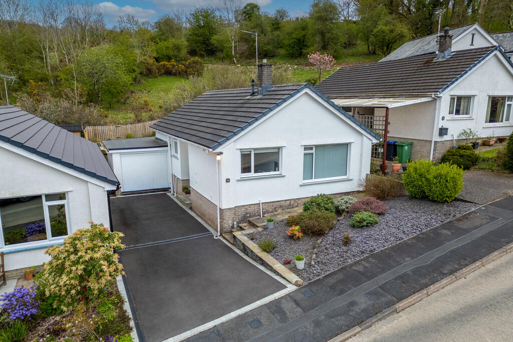 Main image of property: 18 Lakeland Park, Keswick, Cumbria, CA12 4AT