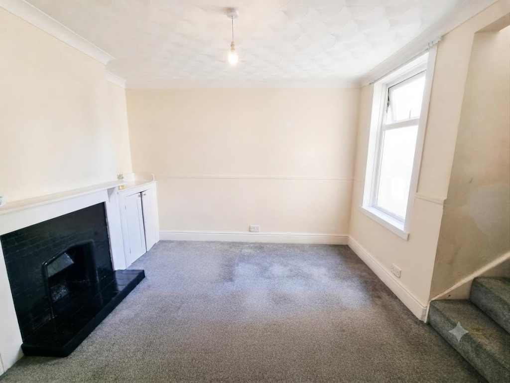 House in Gosport, Hampshire - View 6