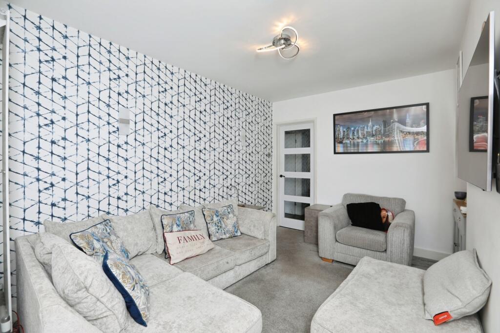 House in Tonbridge and Malling, East Malling and Larkfield - View 4