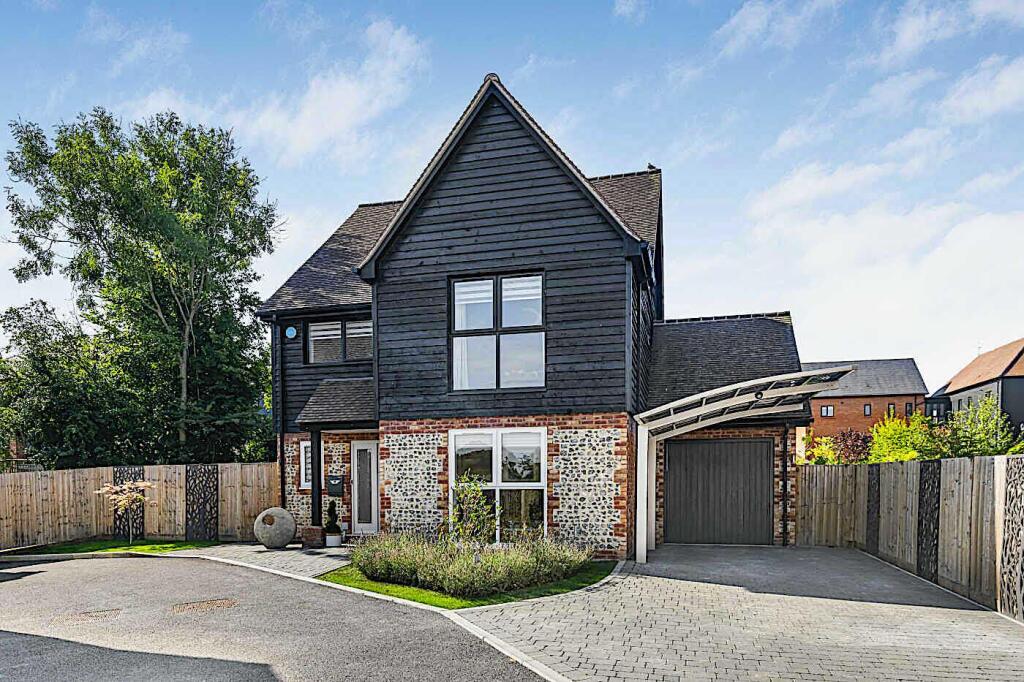 Main image of property: Flint Close, Rotherfield Greys, Henley-On-Thames