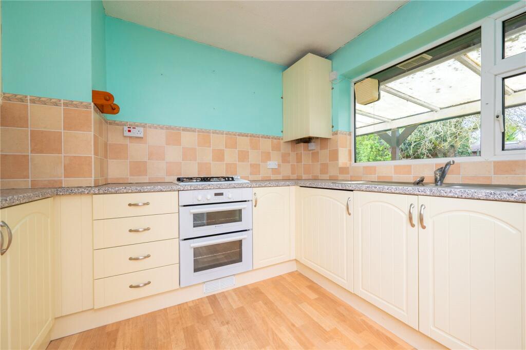 Additional image 3 of Swans Close, St. Albans, Hertfordshire