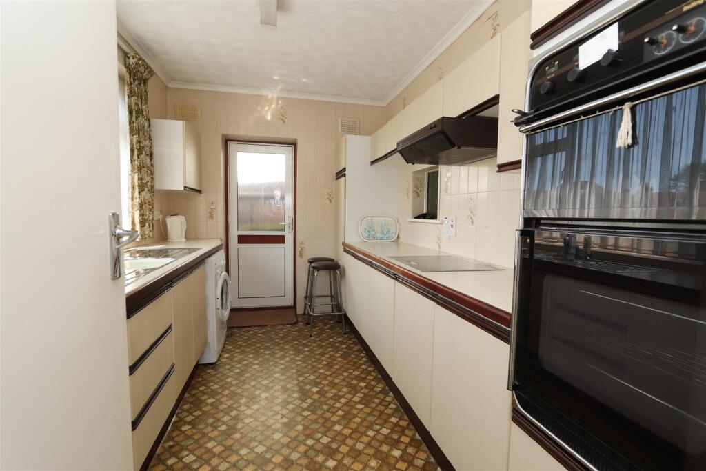Burses Way, Hutton, Brentwood photo 4