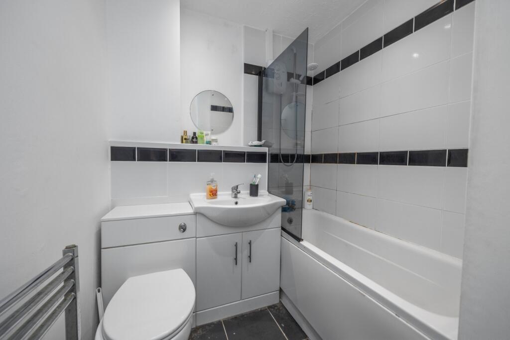 Apartment in Walsall - View 4