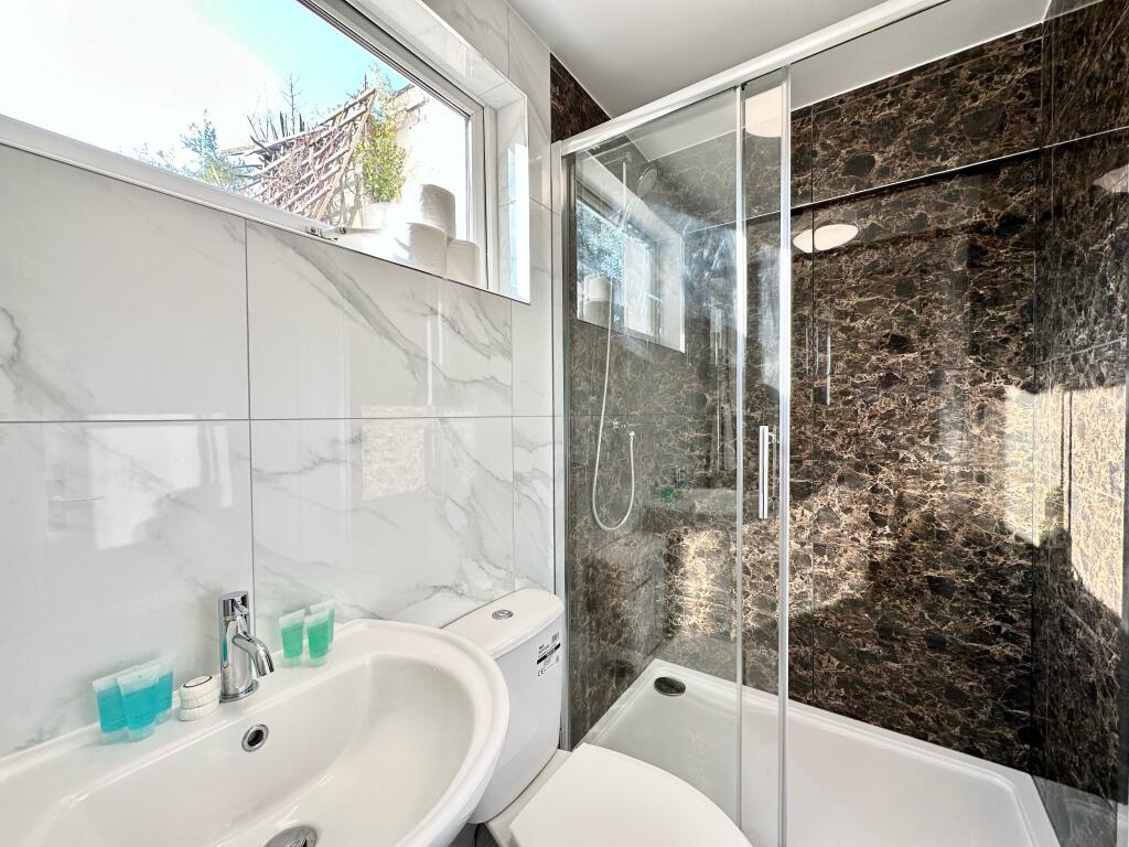 Apartment in London, Earl's Court - View 5
