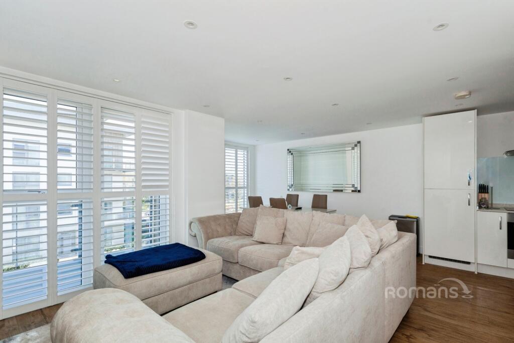 Main image of property: Kingston Close, Maidenhead, Berkshire, SL6