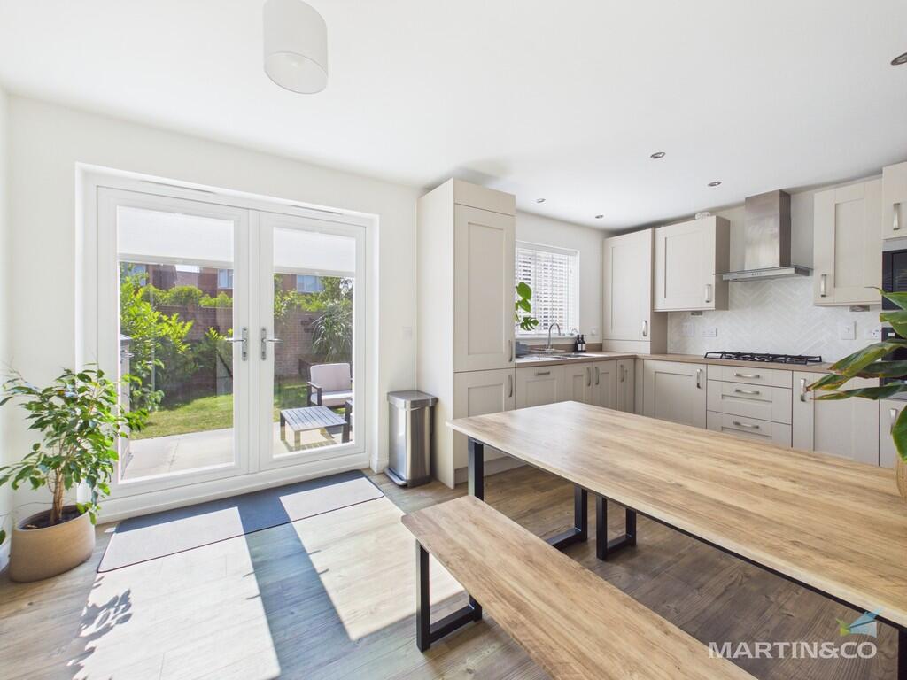 House in Willaston, Ellesmere Port - View 5