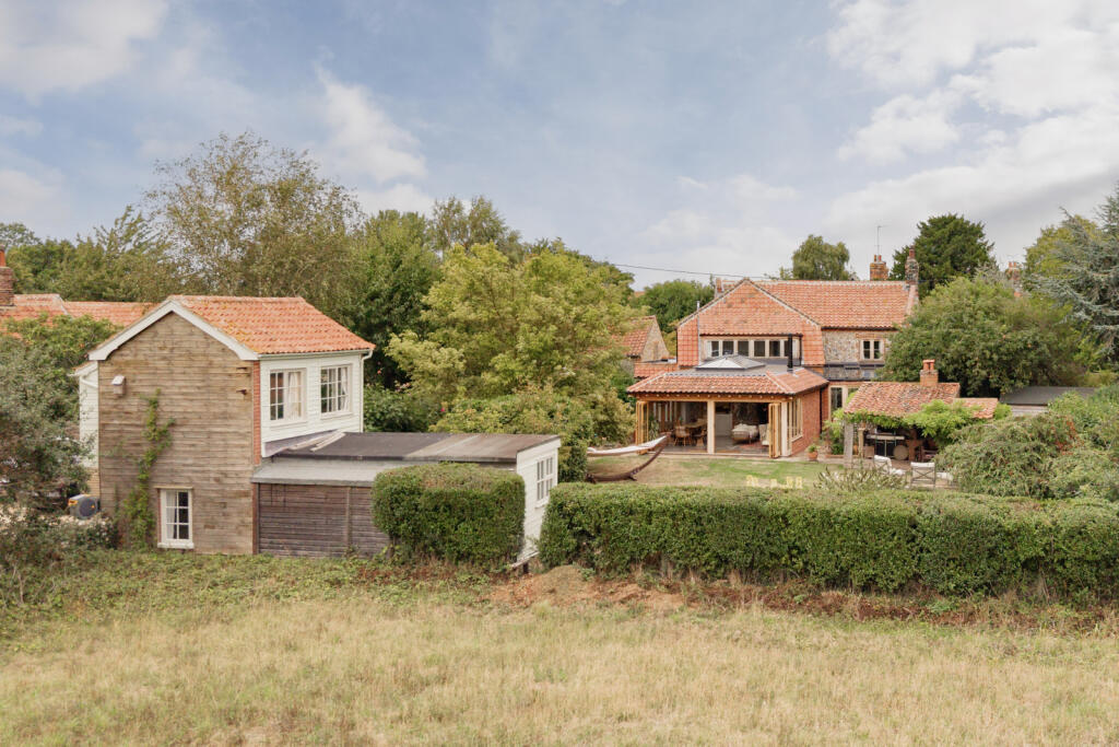 Chapel Street, Wiveton, Holt, Norfolk, NR25 photo 2