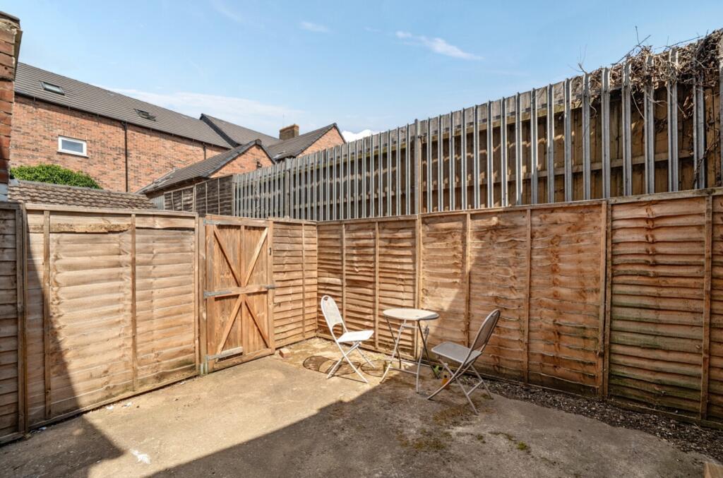 House in South Kesteven, Grantham - View 4
