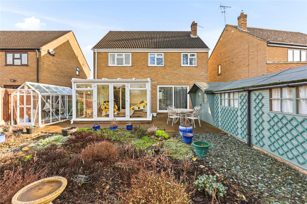 Brittons Close, Sharnbrook, Bedford, Bedfordshire, MK44 photo 4