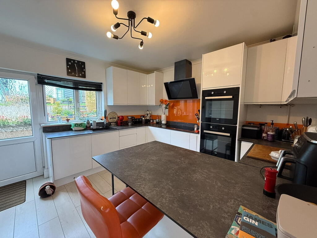 House in Torquay - View 4