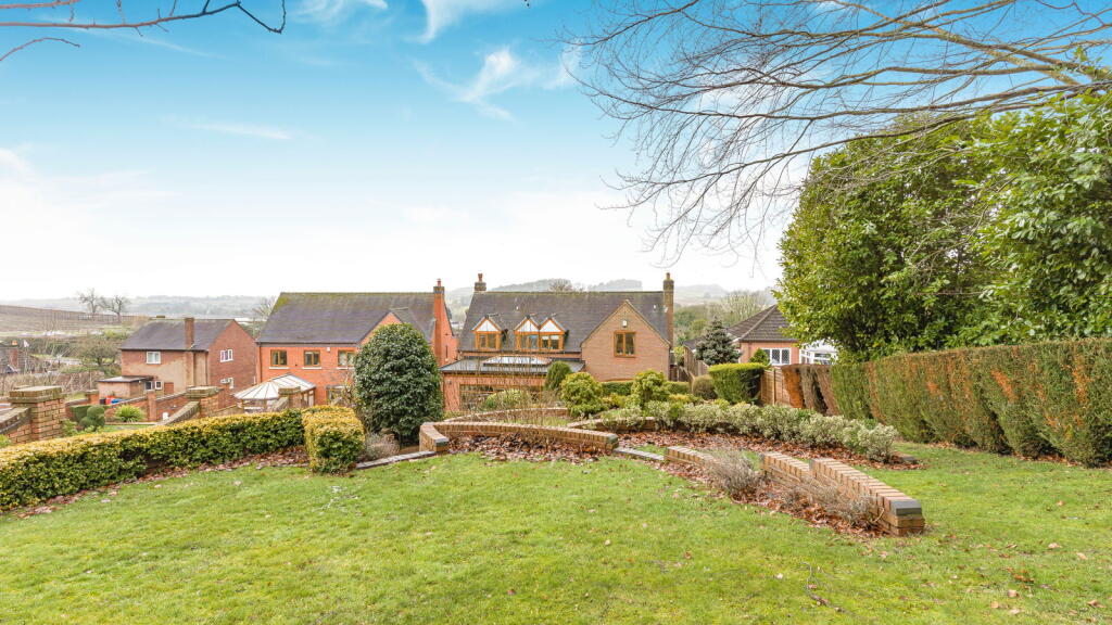 Additional image 36 of Middleton House, 2 The Uplands, Watling Street, Hints, B78 3DF