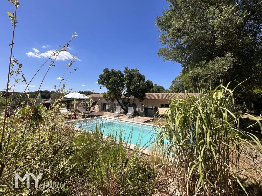 Main image of property: Aquitaine, Gironde, Soussac