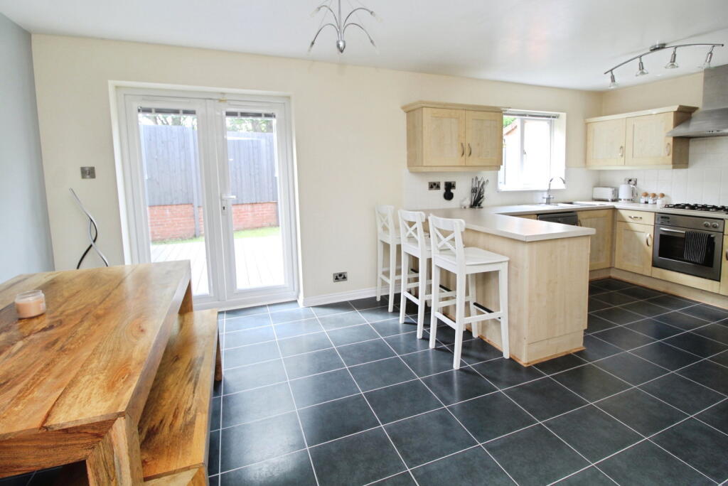 School Row, Prudhoe, NE42 5FE - View 2