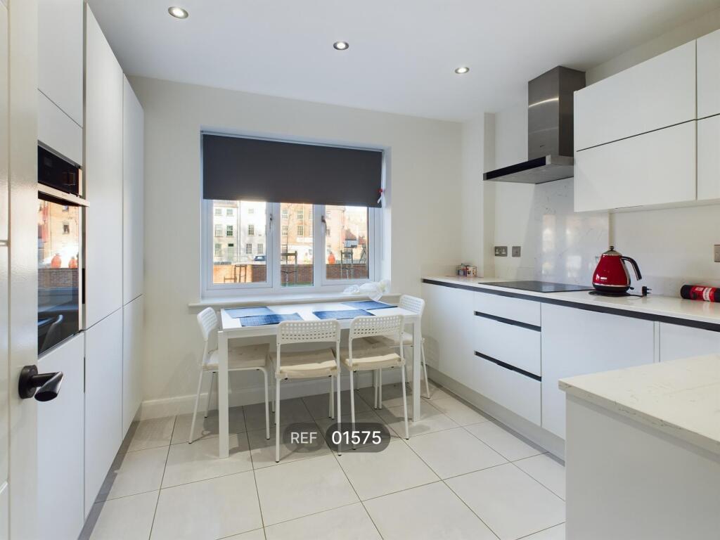 Main image of property: Finkle Court, Fruit Market, HU1 1AL