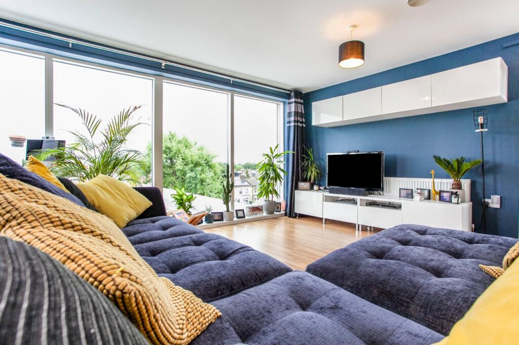 Main image of property: Park Road, Crouch End, London, N8