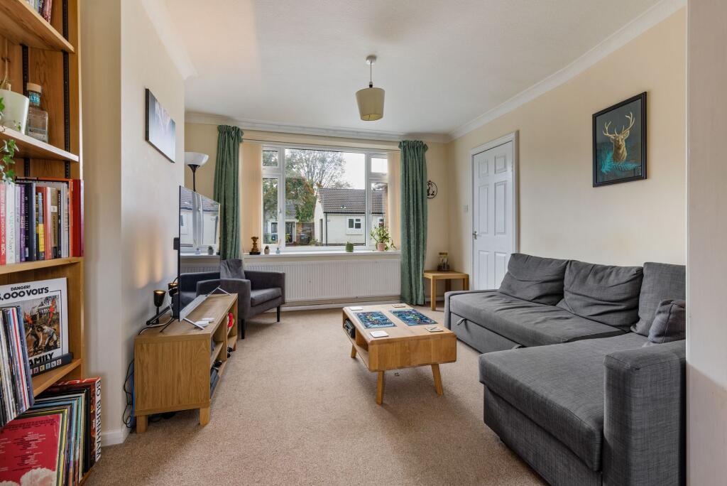House in Warwick - View 2