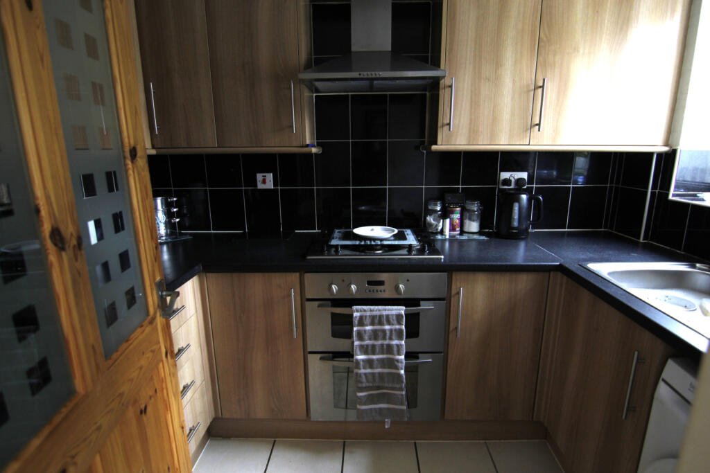 House in Tameside, Fairfield - View 5