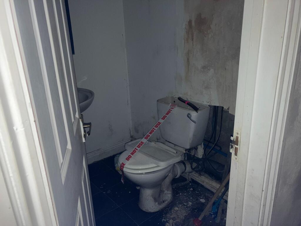 Apartment in Southampton - View 3