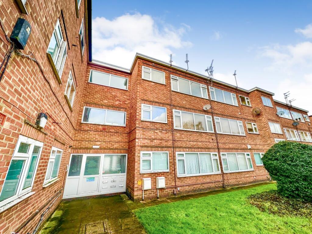 Main image of property: 7 Douglas Court, Toton, Nottingham, Nottinghamshire, NG9 6ER