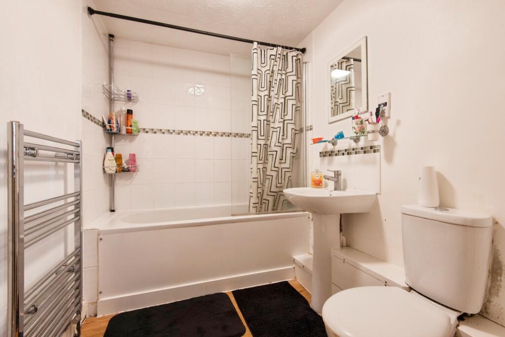Apartment in Stevenage - More