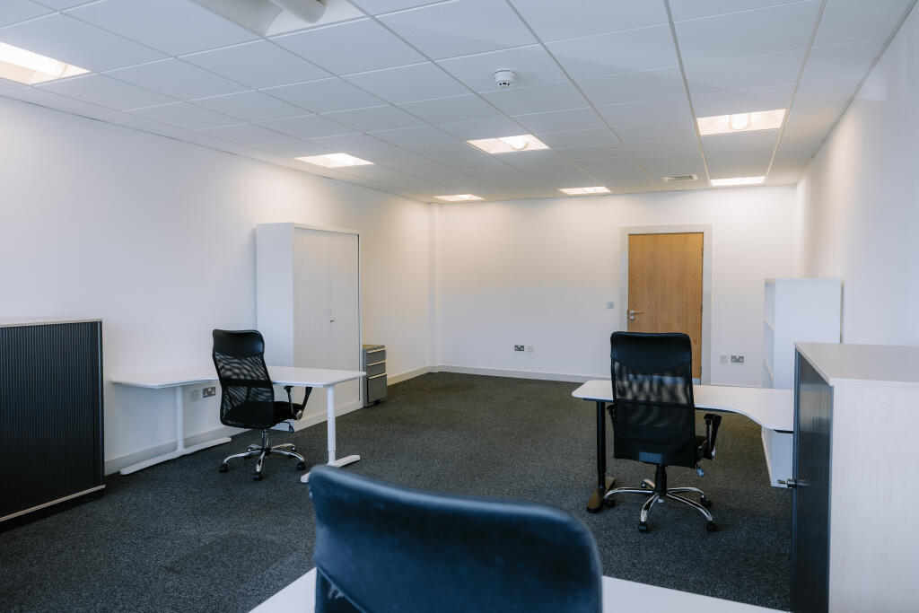 500sqft office