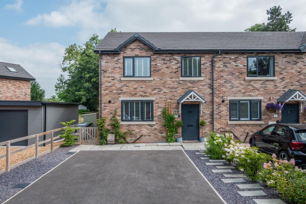 Main image of property: Chelford Road, Twemlow